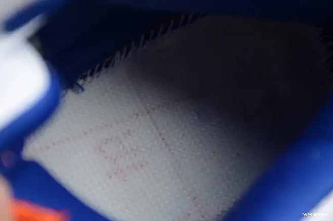 HYPE Jordan 'Knicks Rivals' 136064-148 3 Retro Air 0503